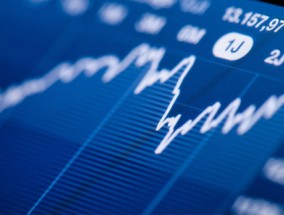 如何确定期权权利金？权利金变化对期权交易有何影响？
