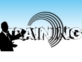 逐步推行免费学前教育，实现教育公平的新里程碑
