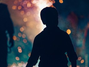 何时意识到岁月已逝，青春不再？