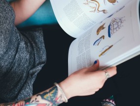 挑战极限减肥，女子每天摄入300大卡，一周躺瘦8斤的故事